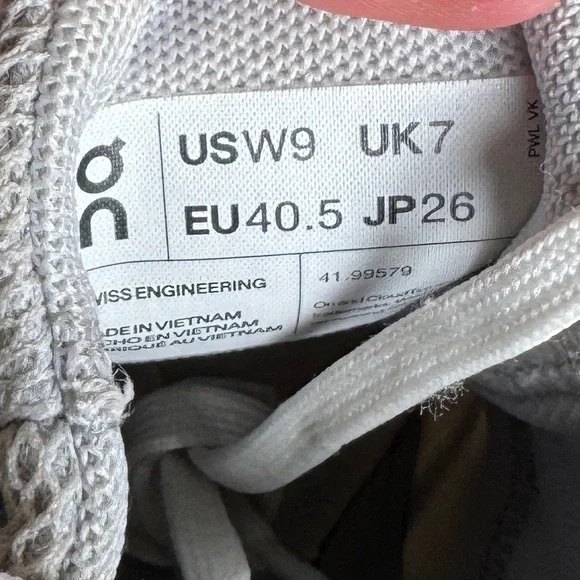 On running on cloud light gray white 9 - Picture 6 of 6